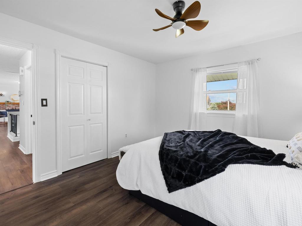 












151 Cathy Drive

,
Cornwall,




PE
C1A 1H8

