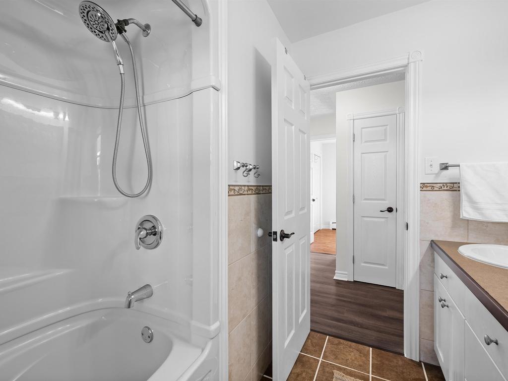 












151 Cathy Drive

,
Cornwall,




PE
C1A 1H8


