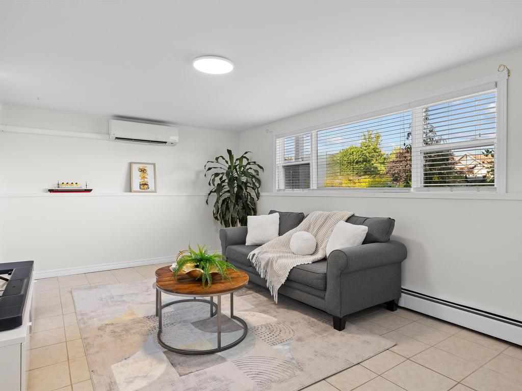 












151 Cathy Drive

,
Cornwall,




PE
C1A 1H8

