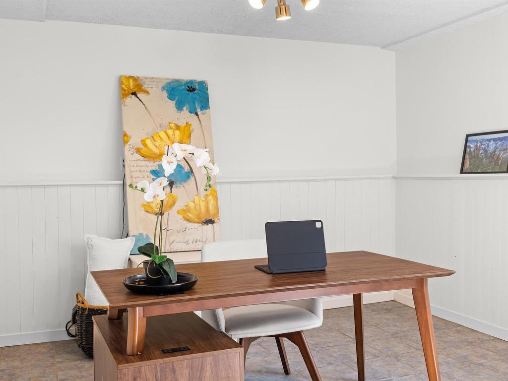 












151 Cathy Drive

,
Cornwall,




PE
C1A 1H8

