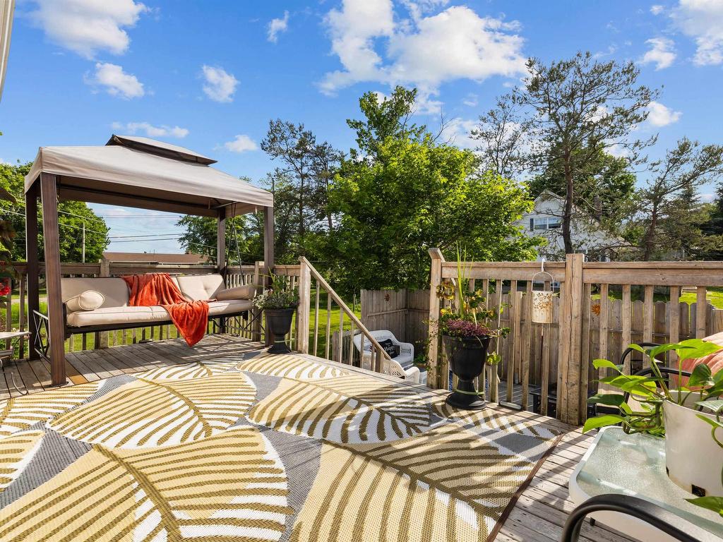 












151 Cathy Drive

,
Cornwall,




PE
C1A 1H8

