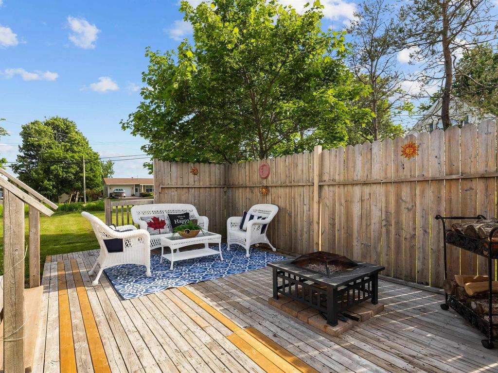 












151 Cathy Drive

,
Cornwall,




PE
C1A 1H8

