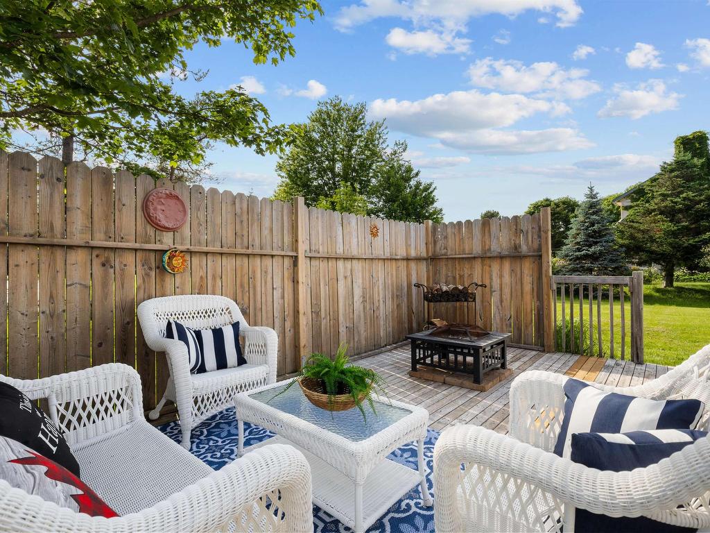 












151 Cathy Drive

,
Cornwall,




PE
C1A 1H8

