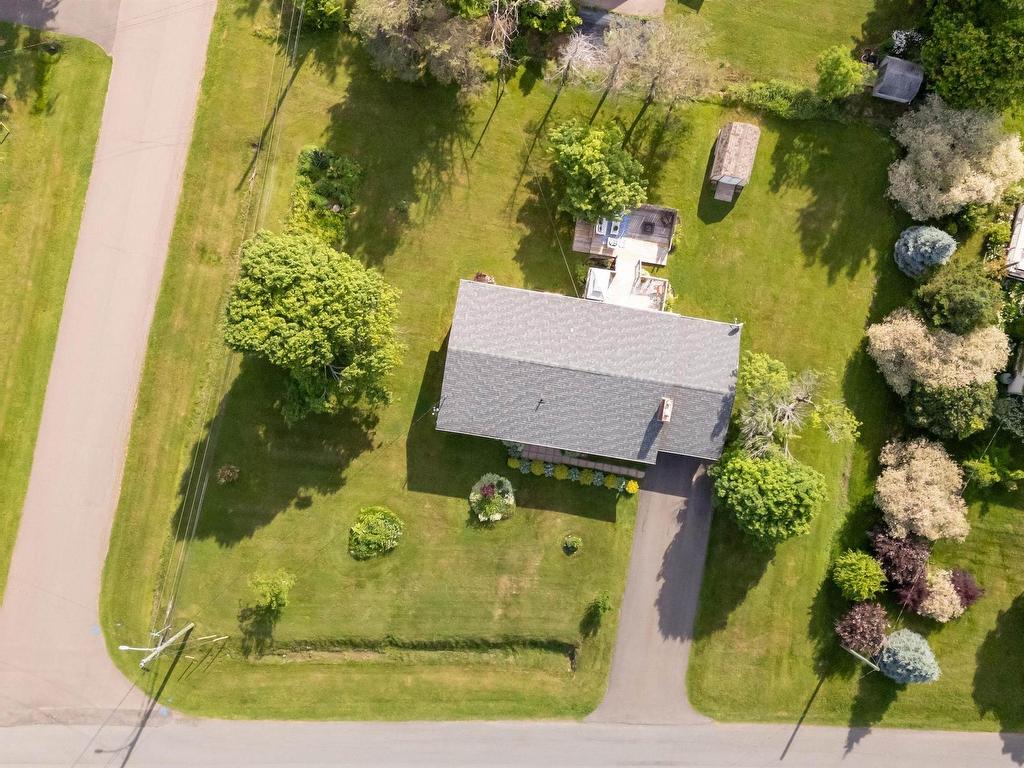 












151 Cathy Drive

,
Cornwall,




PE
C1A 1H8

