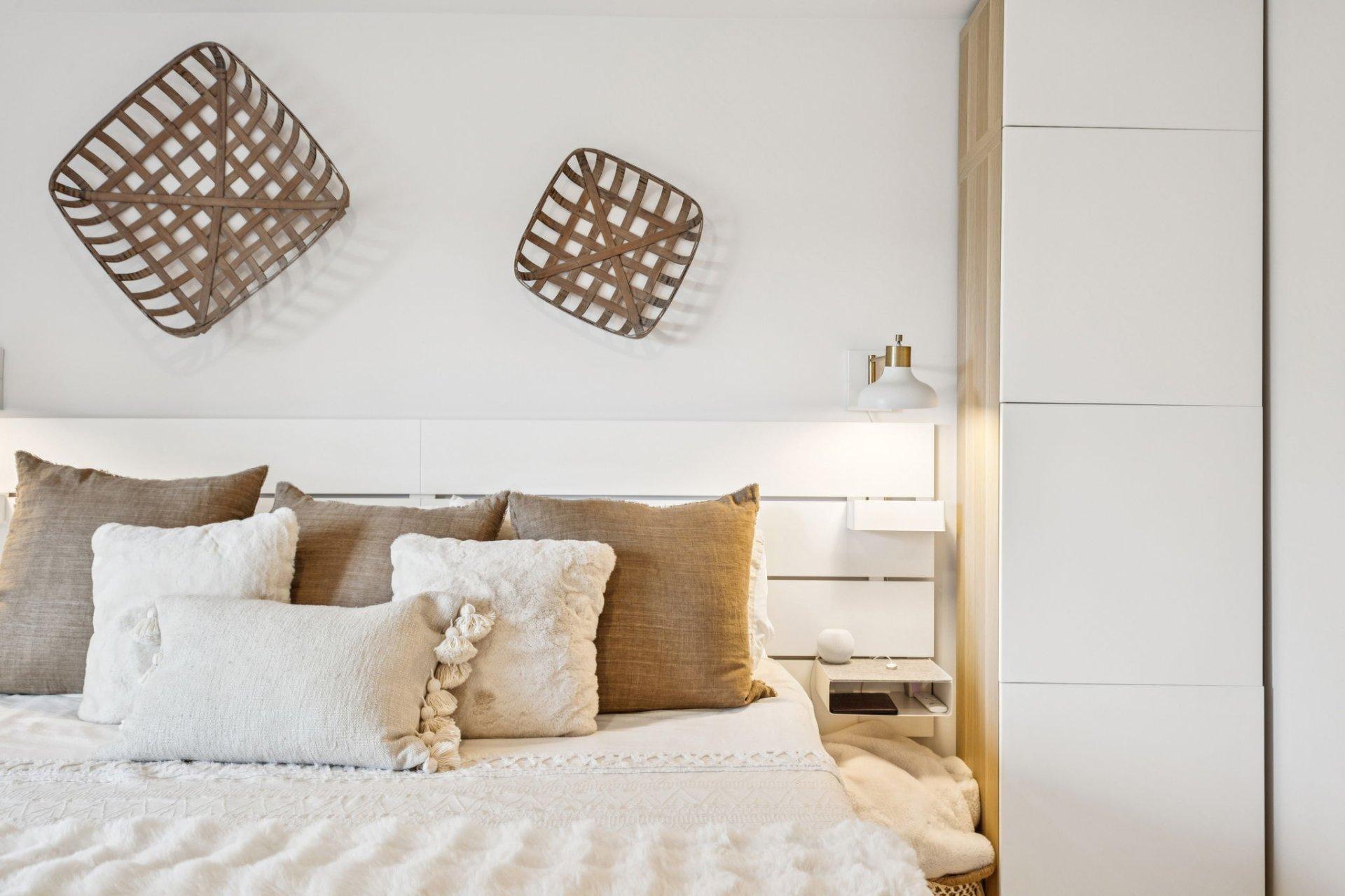 









567


Rue Charlie-Forbell

,
Mont-Tremblant,




QC
J8E2M4

