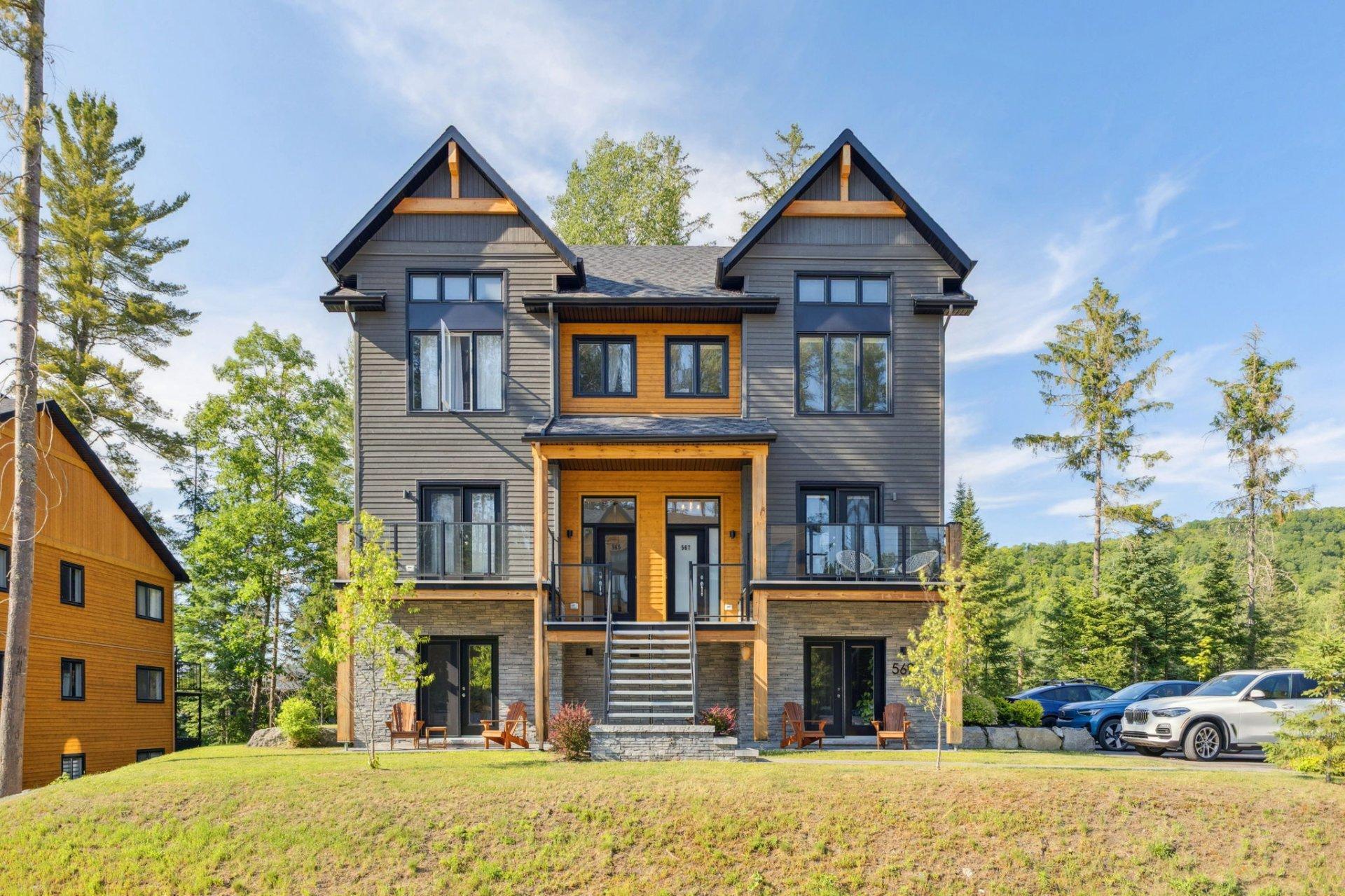 









567


Rue Charlie-Forbell

,
Mont-Tremblant,




QC
J8E2M4

