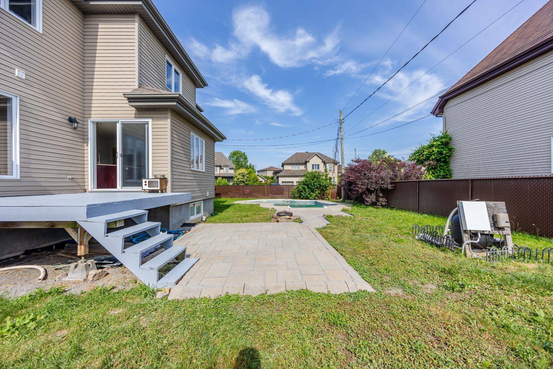 









125


Rue des Cascades

,
Vaudreuil-Dorion,




QC
J7V0L3

