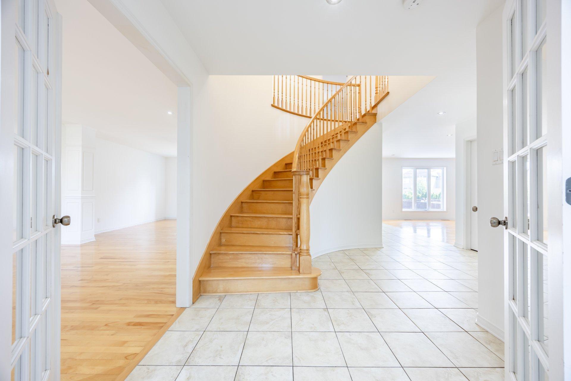 









125


Rue des Cascades

,
Vaudreuil-Dorion,




QC
J7V0L3

