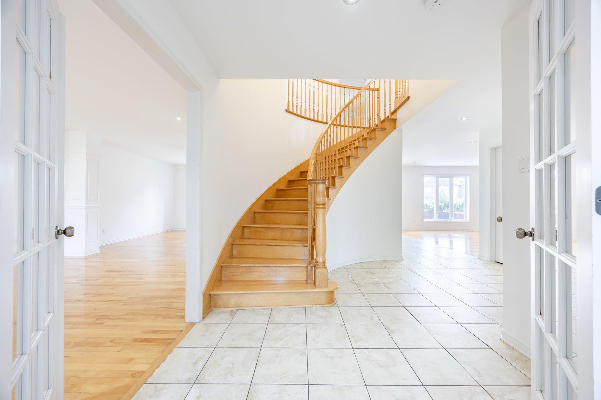 









125


Rue des Cascades

,
Vaudreuil-Dorion,




QC
J7V0L3

