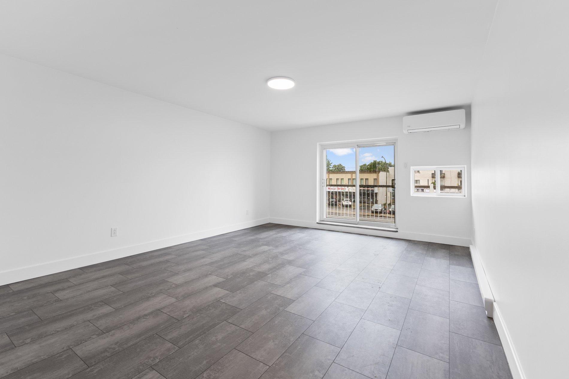 









6501


Rue Beaubien E.

,
Montréal (Mercier/Hochelaga-Maisonneuve),




QC
H1M1B1


