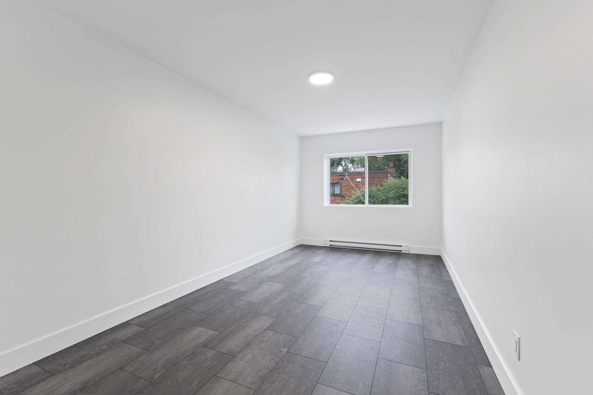 









6501


Rue Beaubien E.

,
Montréal (Mercier/Hochelaga-Maisonneuve),




QC
H1M1B1

