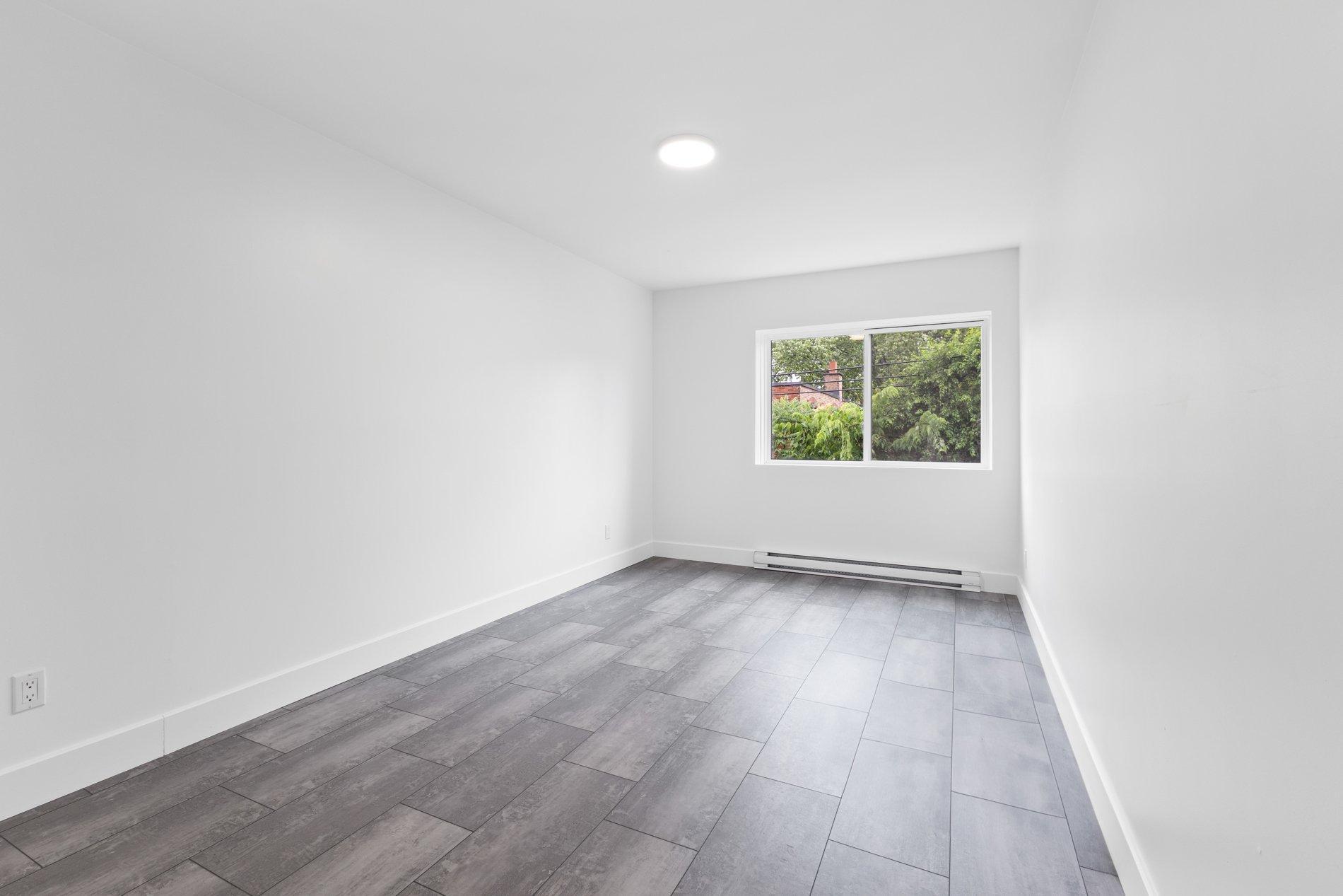 









6501


Rue Beaubien E.

,
Montréal (Mercier/Hochelaga-Maisonneuve),




QC
H1M1B1

