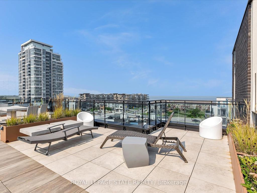









10


Concord

Place, 416,
Grimsby,




ON
L3M 0G6

