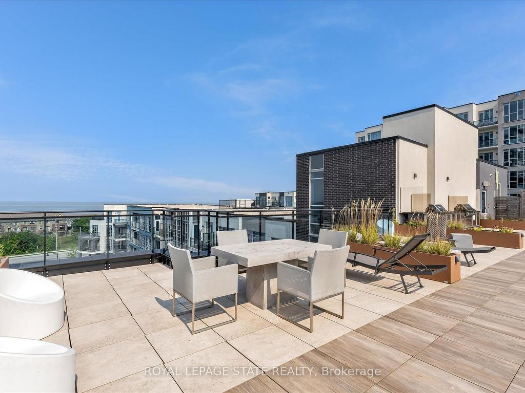 









10


Concord

Place, 416,
Grimsby,




ON
L3M 0G6


