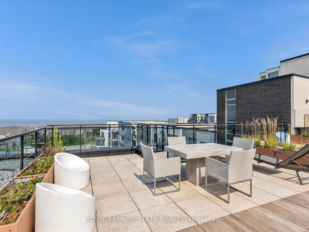 









10


Concord

Place, 416,
Grimsby,




ON
L3M 0G6

