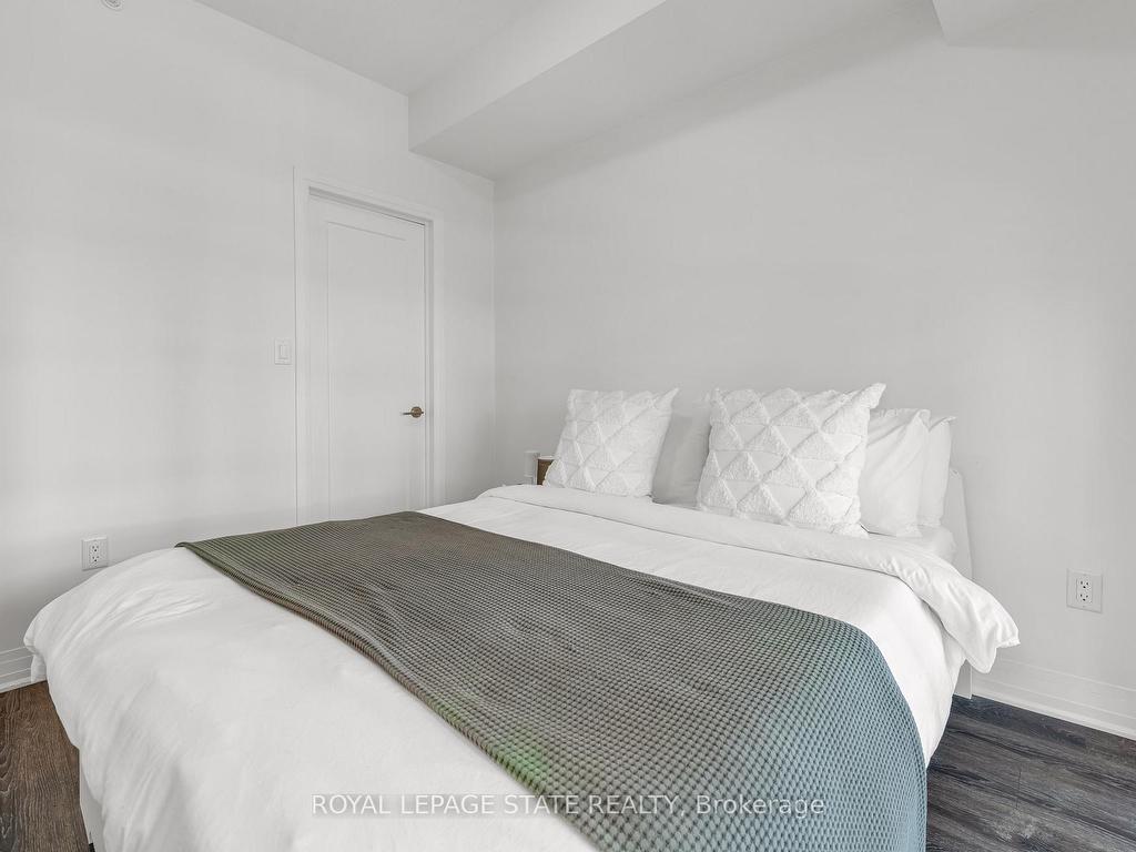 









10


Concord

Place, 416,
Grimsby,




ON
L3M 0G6

