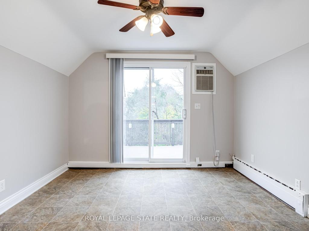 









15


Empress

Avenue,
Hamilton,




ON
L9A 1M1

