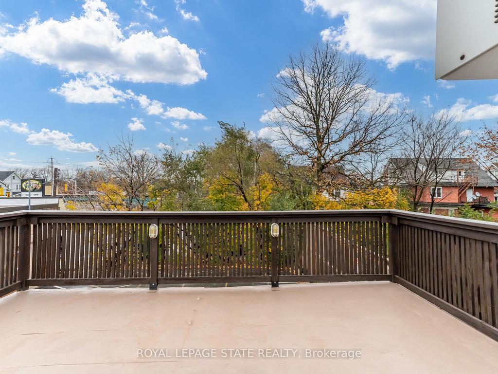









15


Empress

Avenue,
Hamilton,




ON
L9A 1M1

