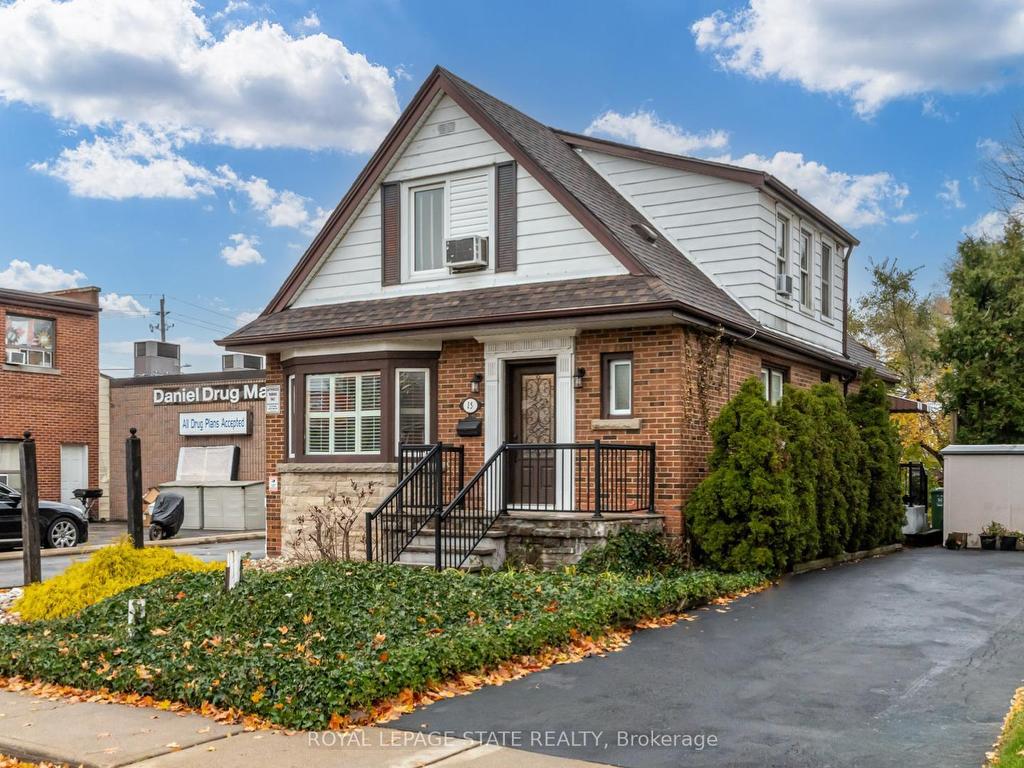 









15


Empress

Avenue,
Hamilton,




ON
L9A 1M1


