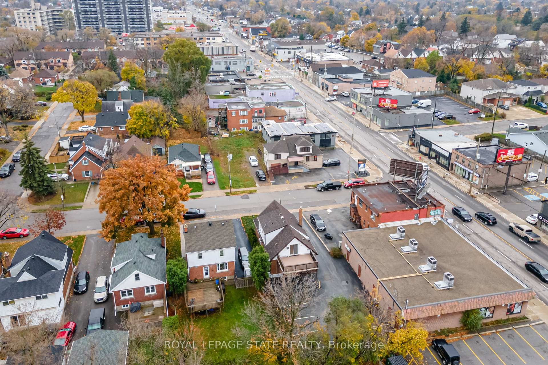 









15


Empress

Avenue,
Hamilton,




ON
L9A 1M1

