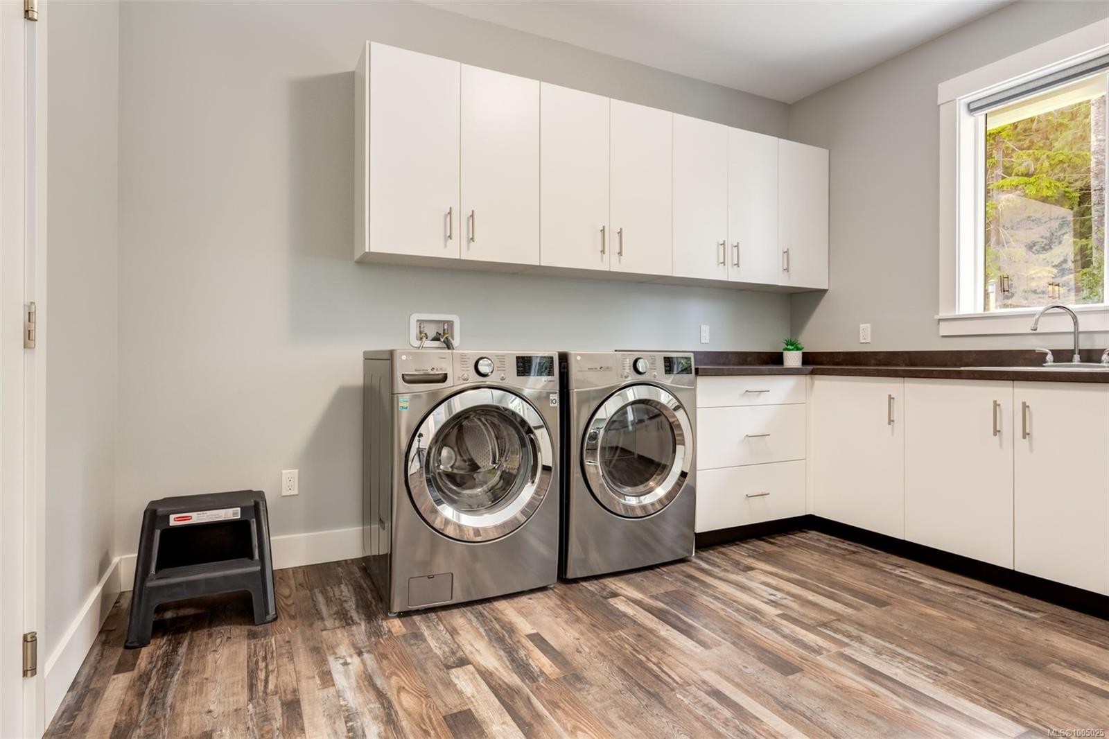 









108


Allview

Lane,
Bowser,




BC
V0R 1G0

