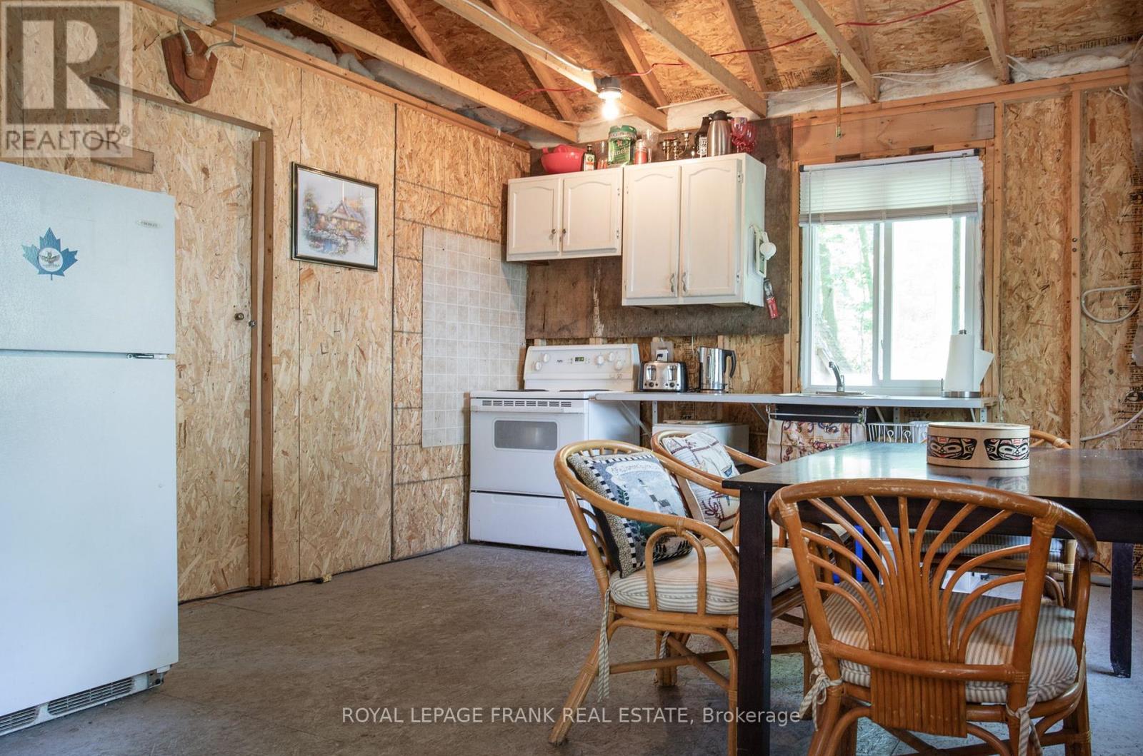 












10 - 200 INGHAM ROAD

,
Alnwick/Haldimand,




Ontario
K0K2X0

