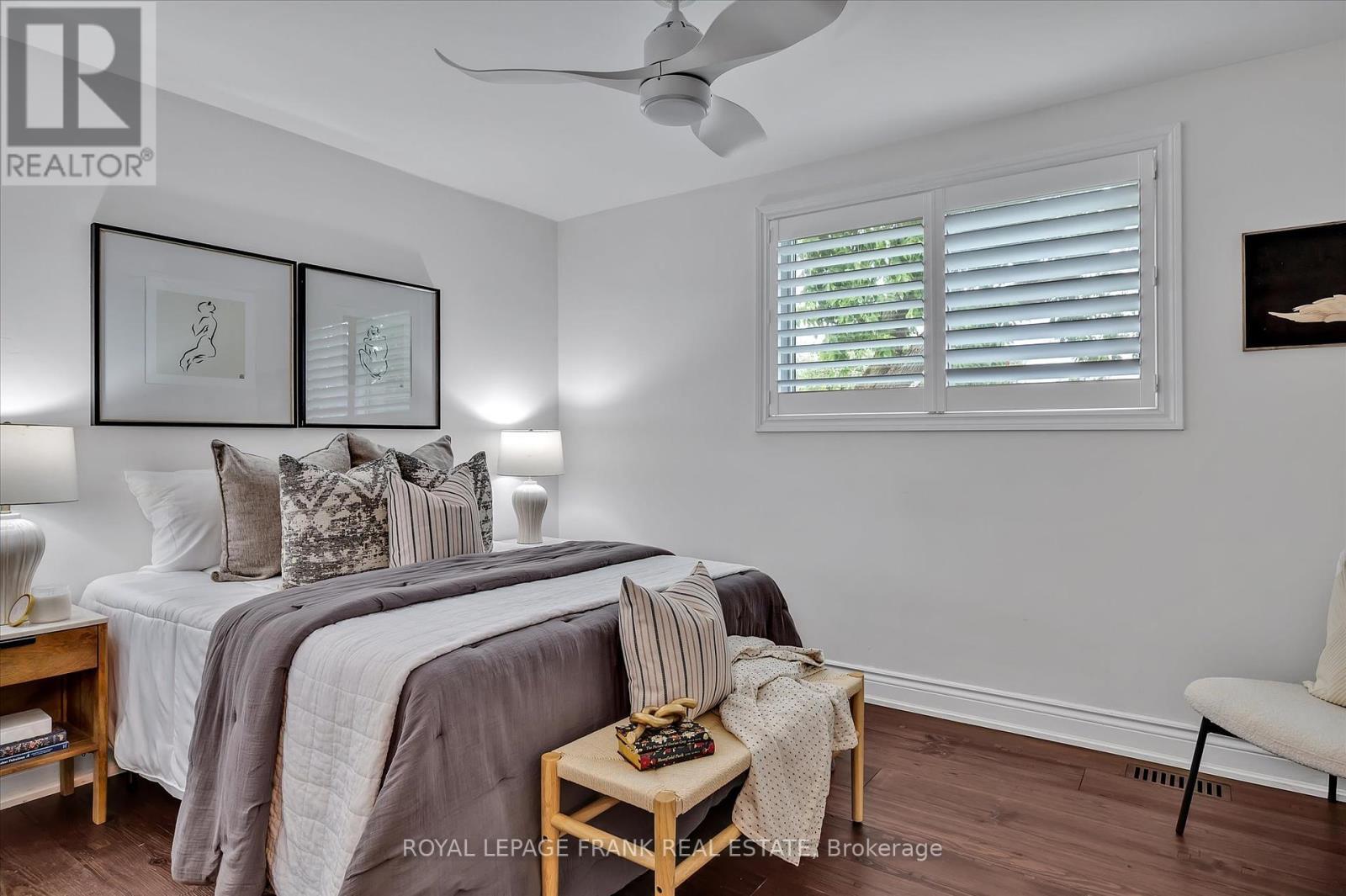 












1954 CATHCART CRESCENT

,
Cavan Monaghan (Cavan Twp),




Ontario
L0A1C0

