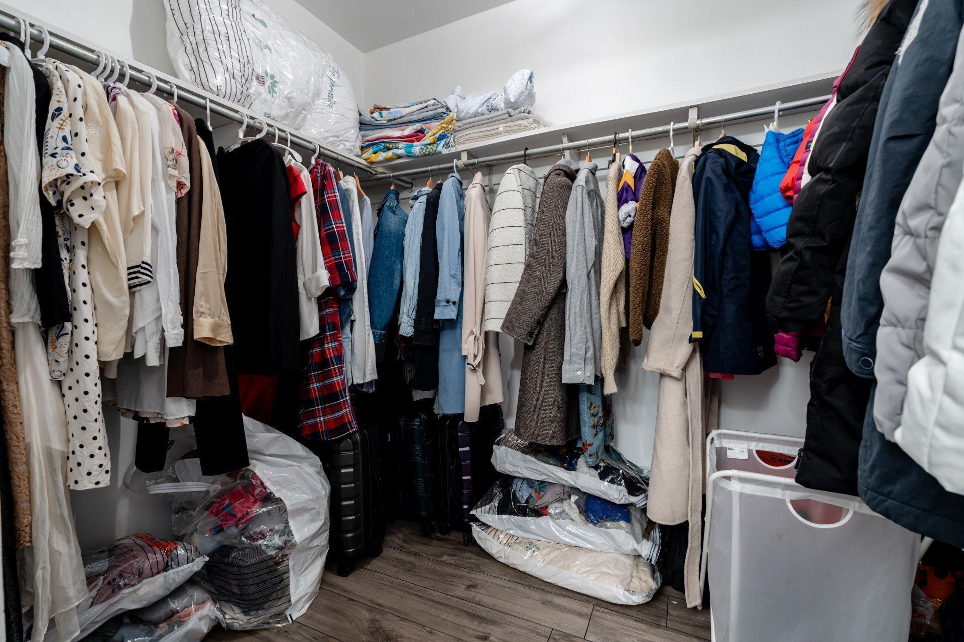 









555


Montrose Drive

, 29,
Beaconsfield,




QC
H9W6B4

