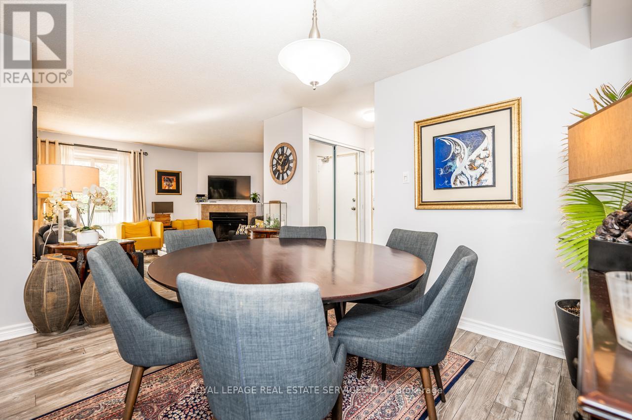 












1013 - 1450 GLEN ABBEY GATE

,
Oakville,




Ontario
L6M2V7

