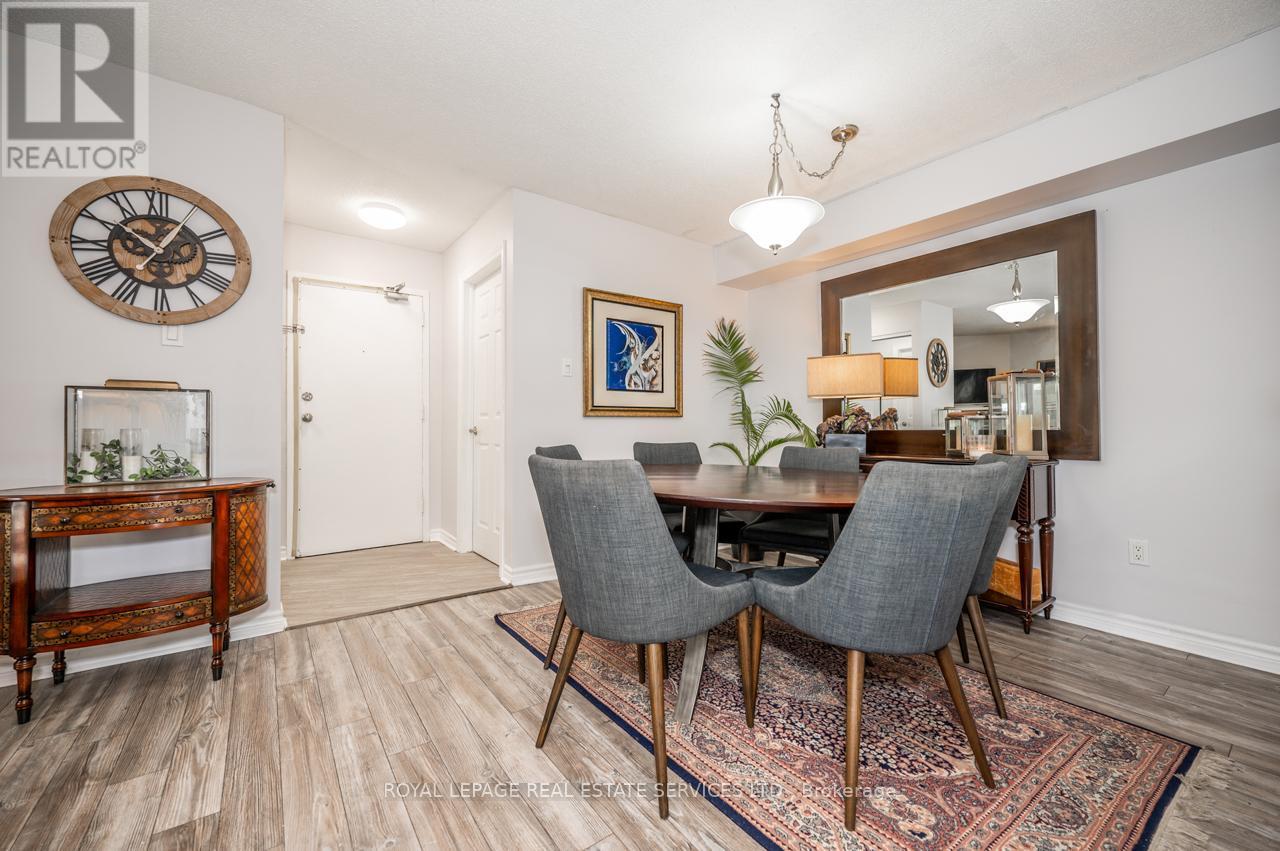 












1013 - 1450 GLEN ABBEY GATE

,
Oakville,




Ontario
L6M2V7

