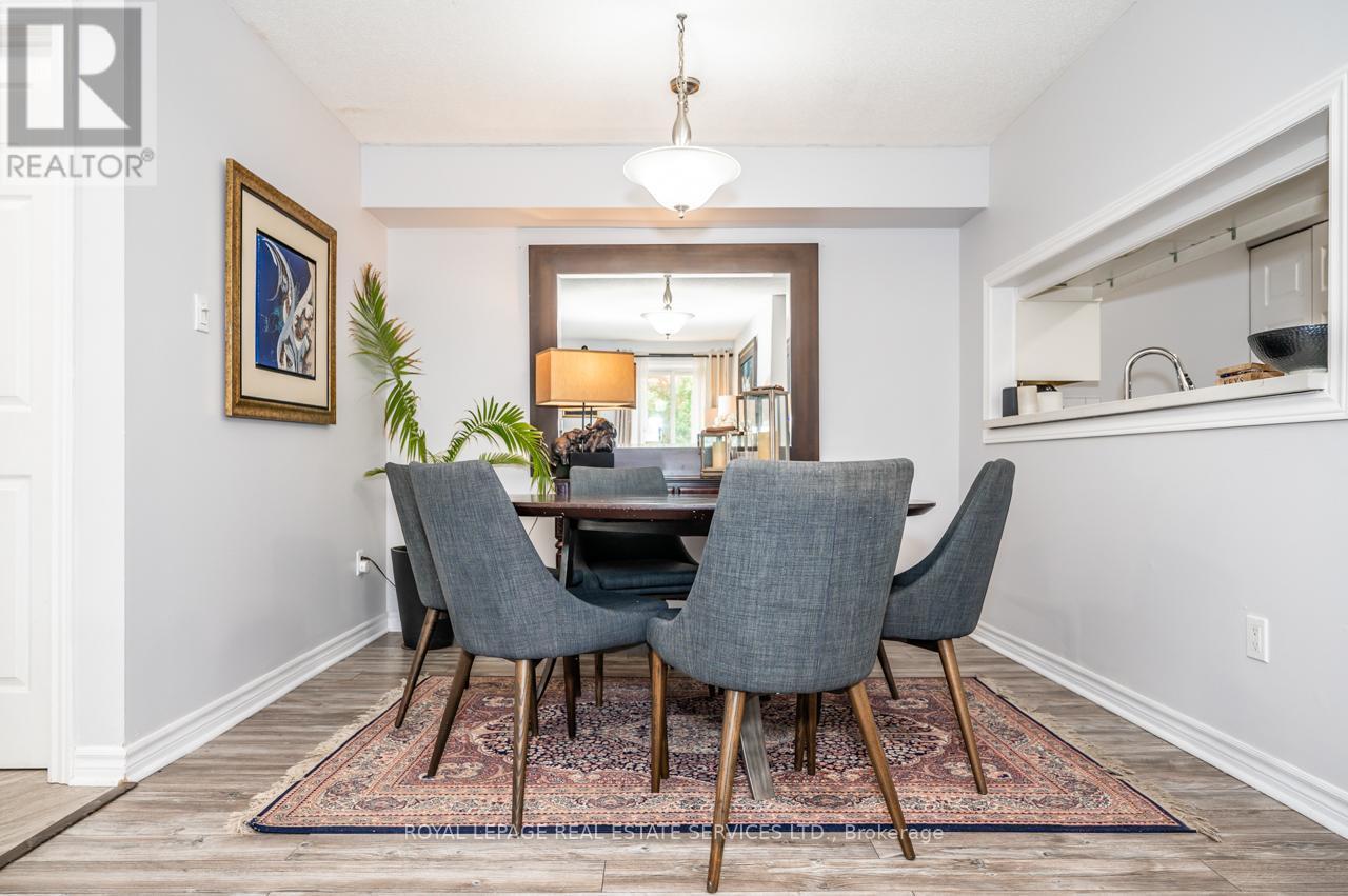 












1013 - 1450 GLEN ABBEY GATE

,
Oakville,




Ontario
L6M2V7

