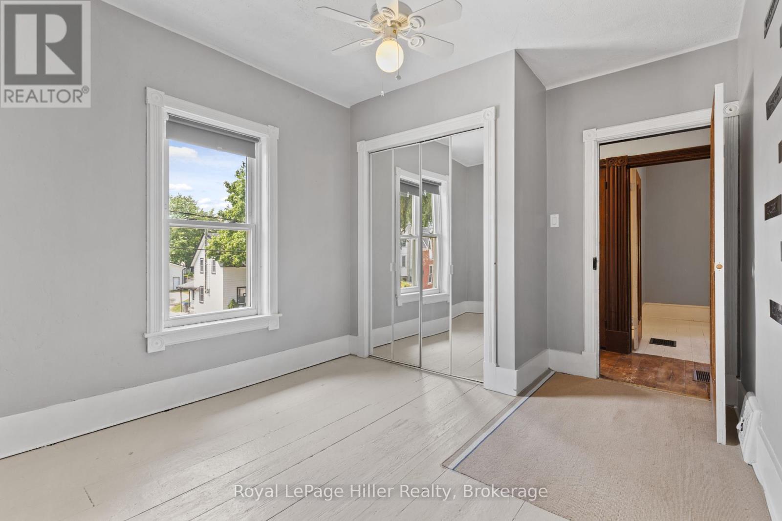 












12 WEST STREET

,
Perth East (Milverton),




Ontario
N0K1M0

