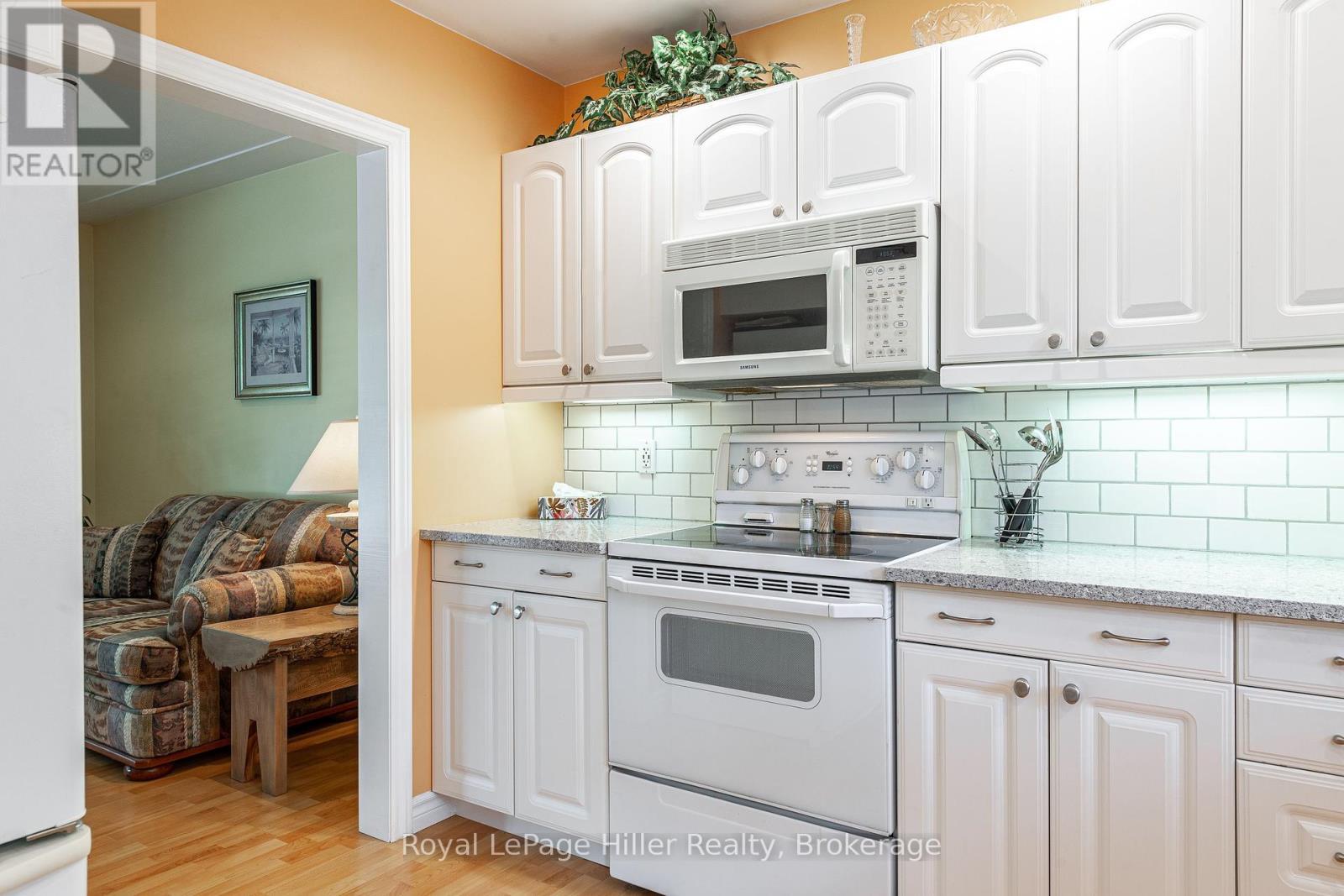 












330 BRITANNIA STREET

,
Stratford,




Ontario
N5A5Z8

