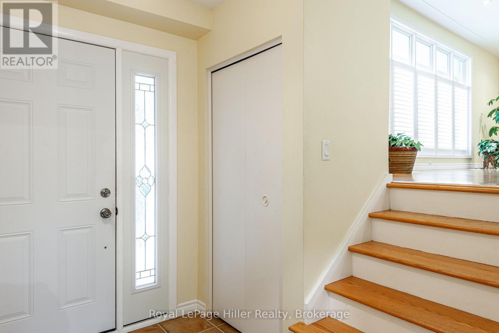 












330 BRITANNIA STREET

,
Stratford,




Ontario
N5A5Z8

