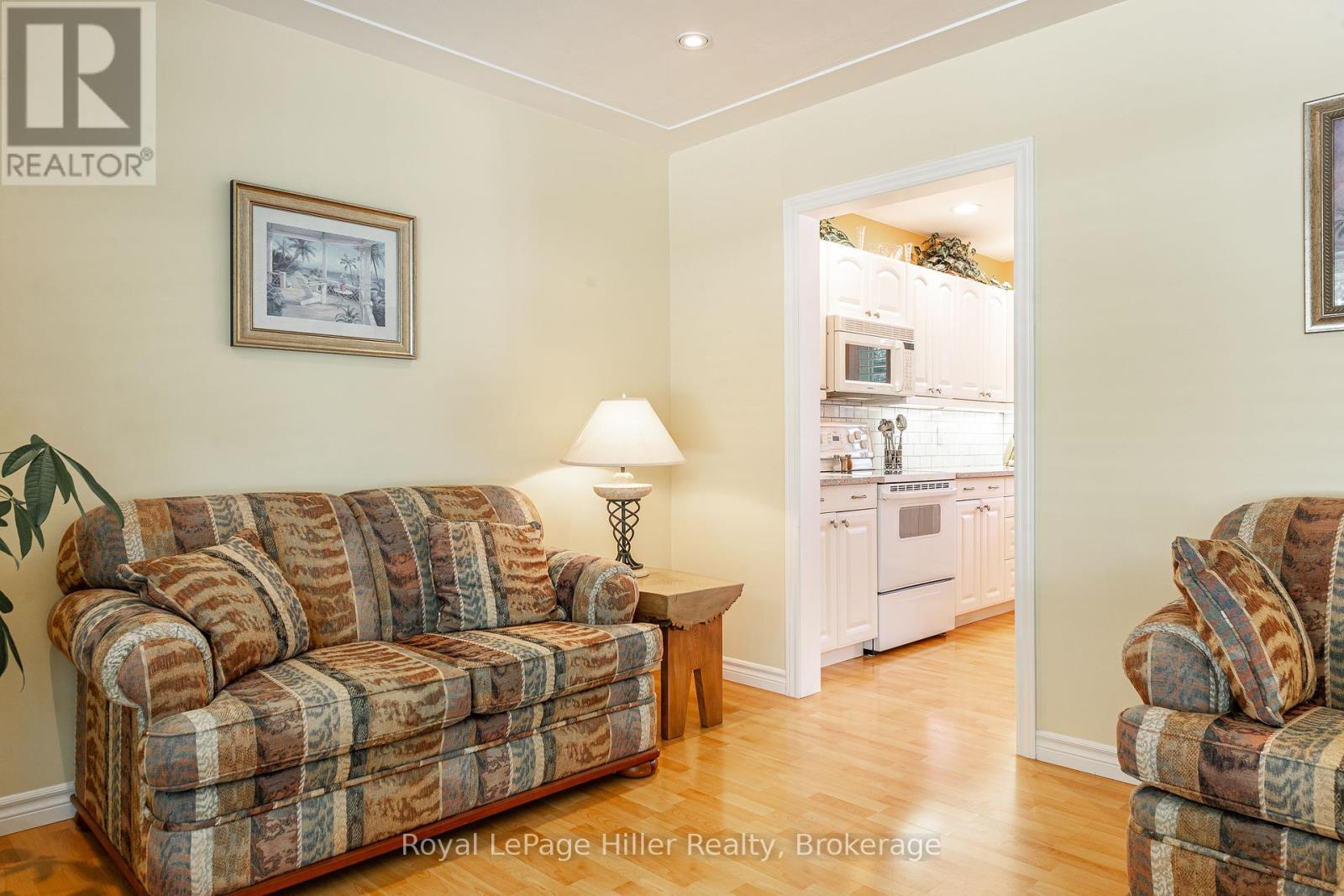 












330 BRITANNIA STREET

,
Stratford,




Ontario
N5A5Z8

