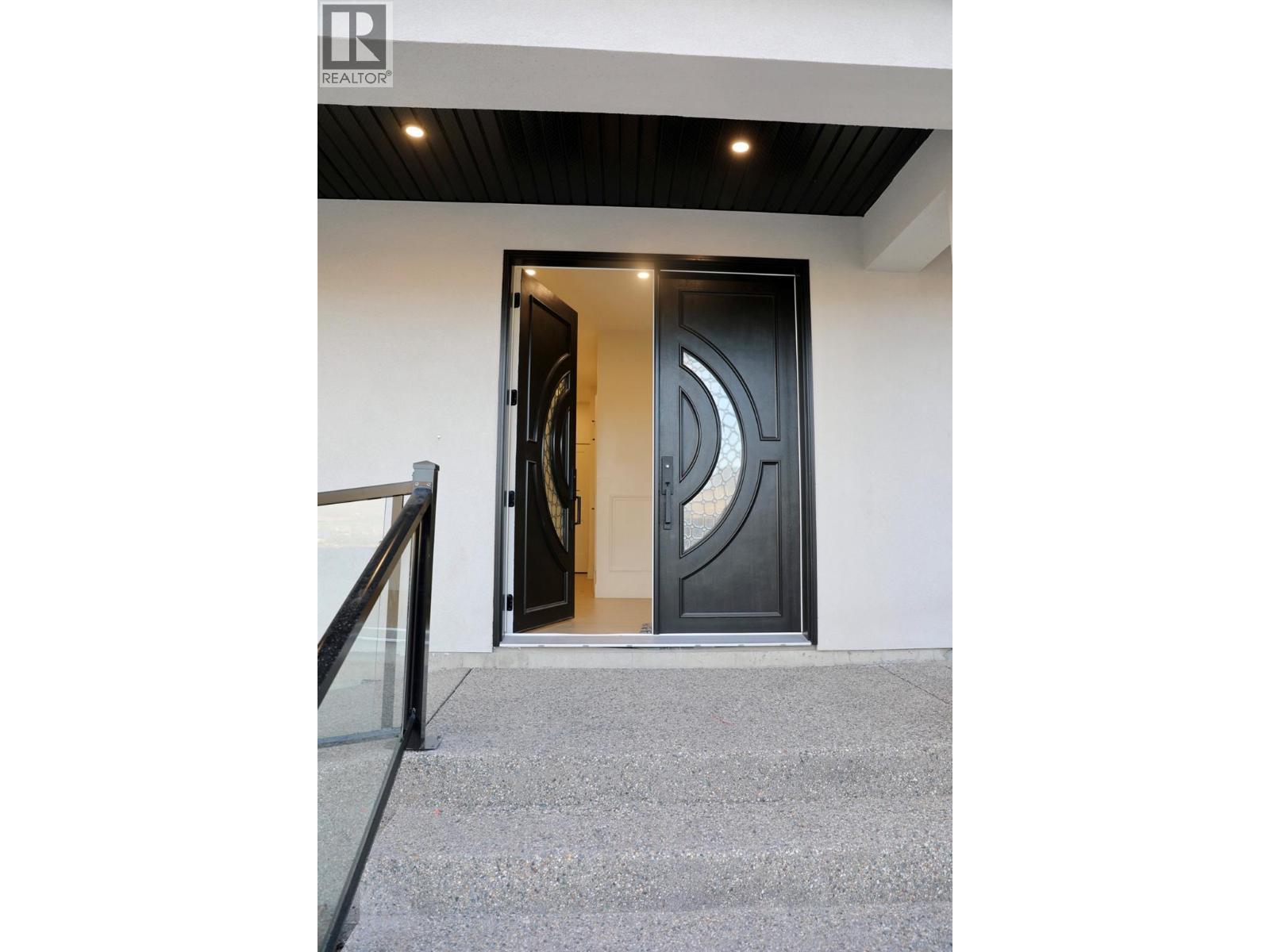 












3806 Torrey Pines Drive

,
Osoyoos,




British Columbia
V0H1V4

