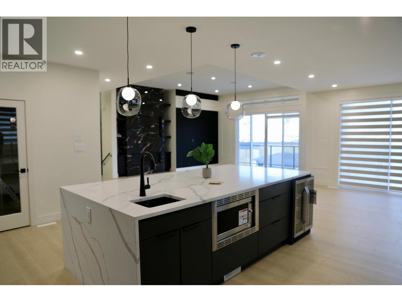 












3806 Torrey Pines Drive

,
Osoyoos,




British Columbia
V0H1V4

