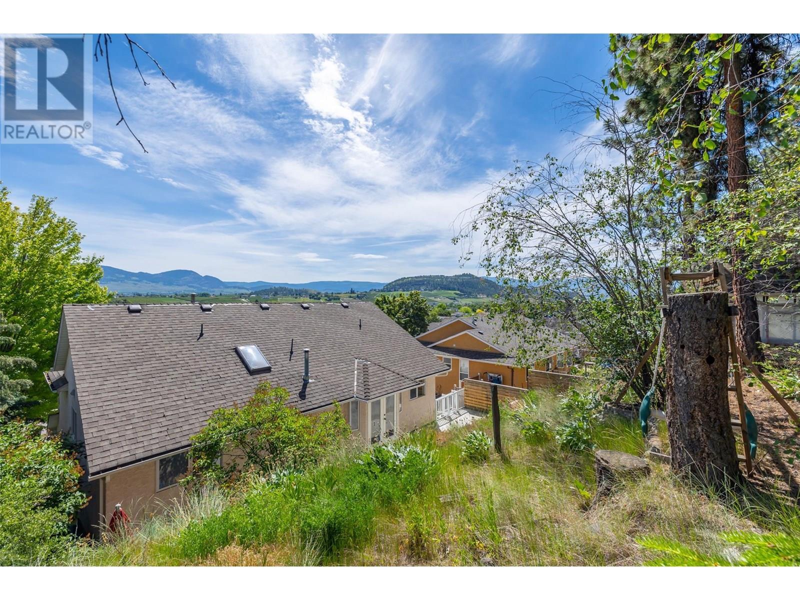 












129 Applecrest Court

,
Kelowna,




British Columbia
V1V1W6

