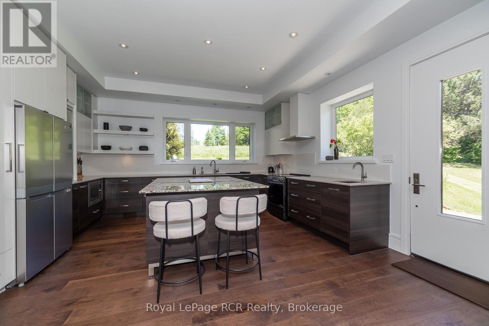 












503801 GREY RD 12

,
West Grey,




Ontario
N0C1H0

