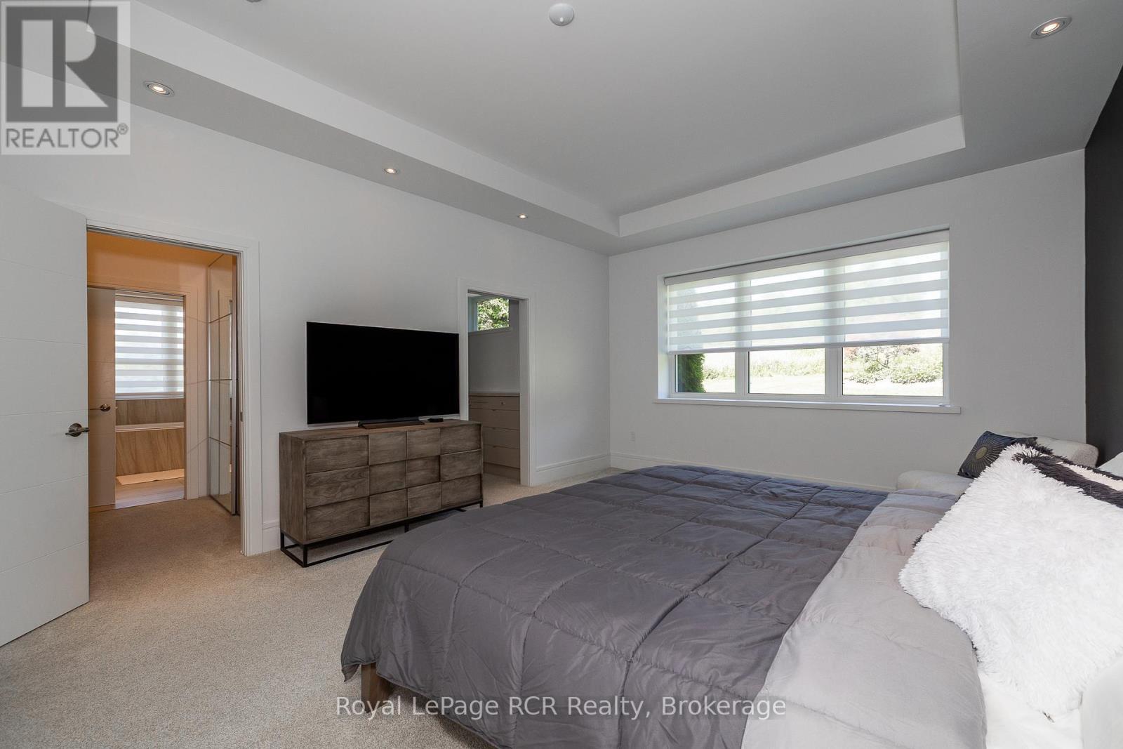 












503801 GREY RD 12

,
West Grey,




Ontario
N0C1H0

