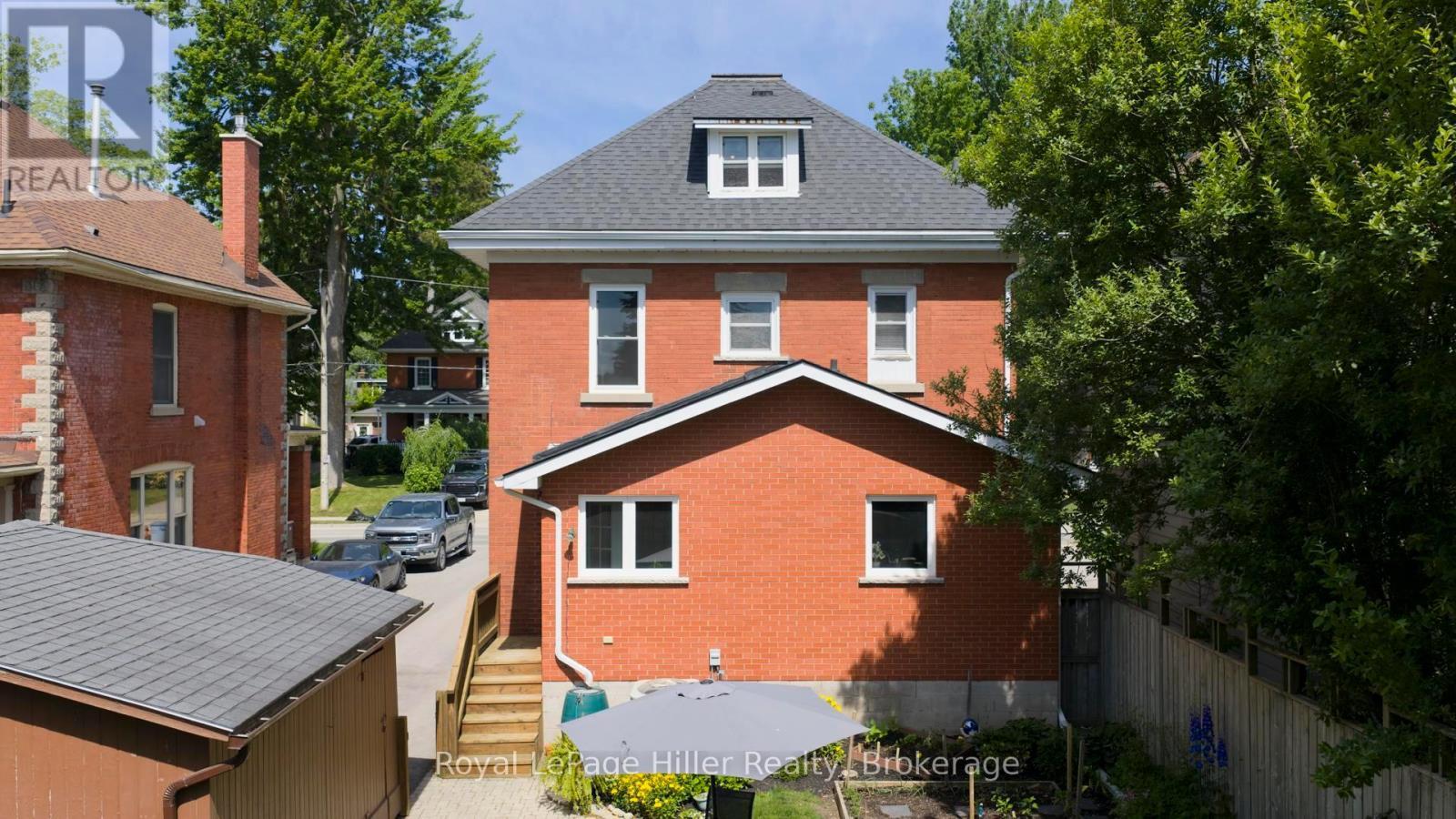 












97 JOHN STREET N

,
Stratford,




Ontario
N5A6K8

