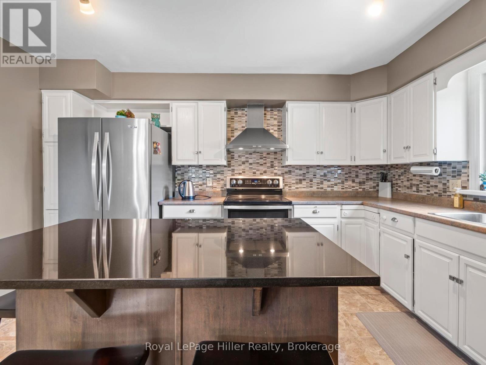 












97 JOHN STREET N

,
Stratford,




Ontario
N5A6K8

