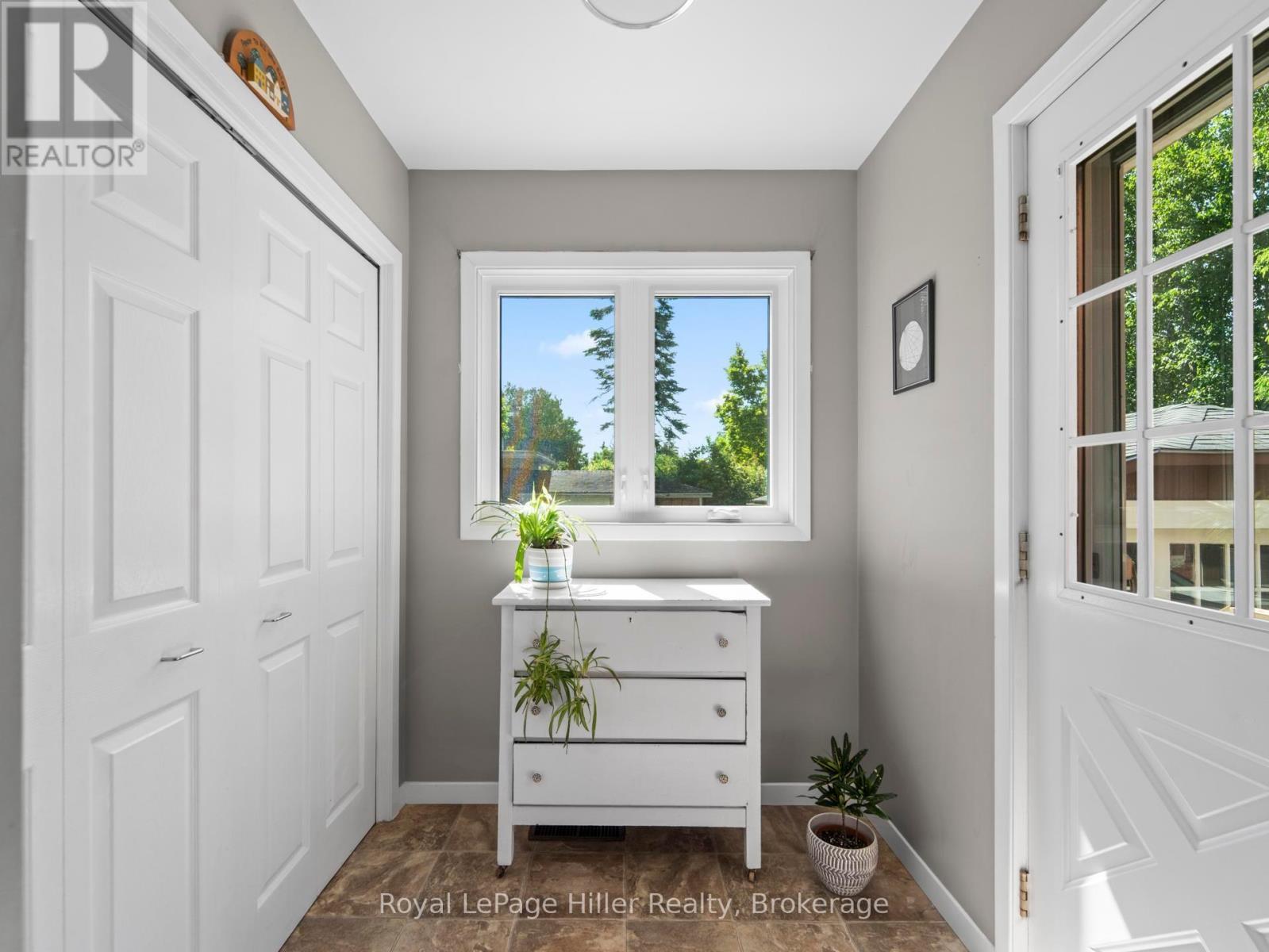 












97 JOHN STREET N

,
Stratford,




Ontario
N5A6K8

