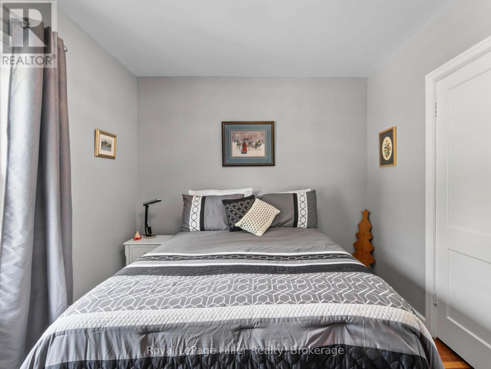 












97 JOHN STREET N

,
Stratford,




Ontario
N5A6K8

