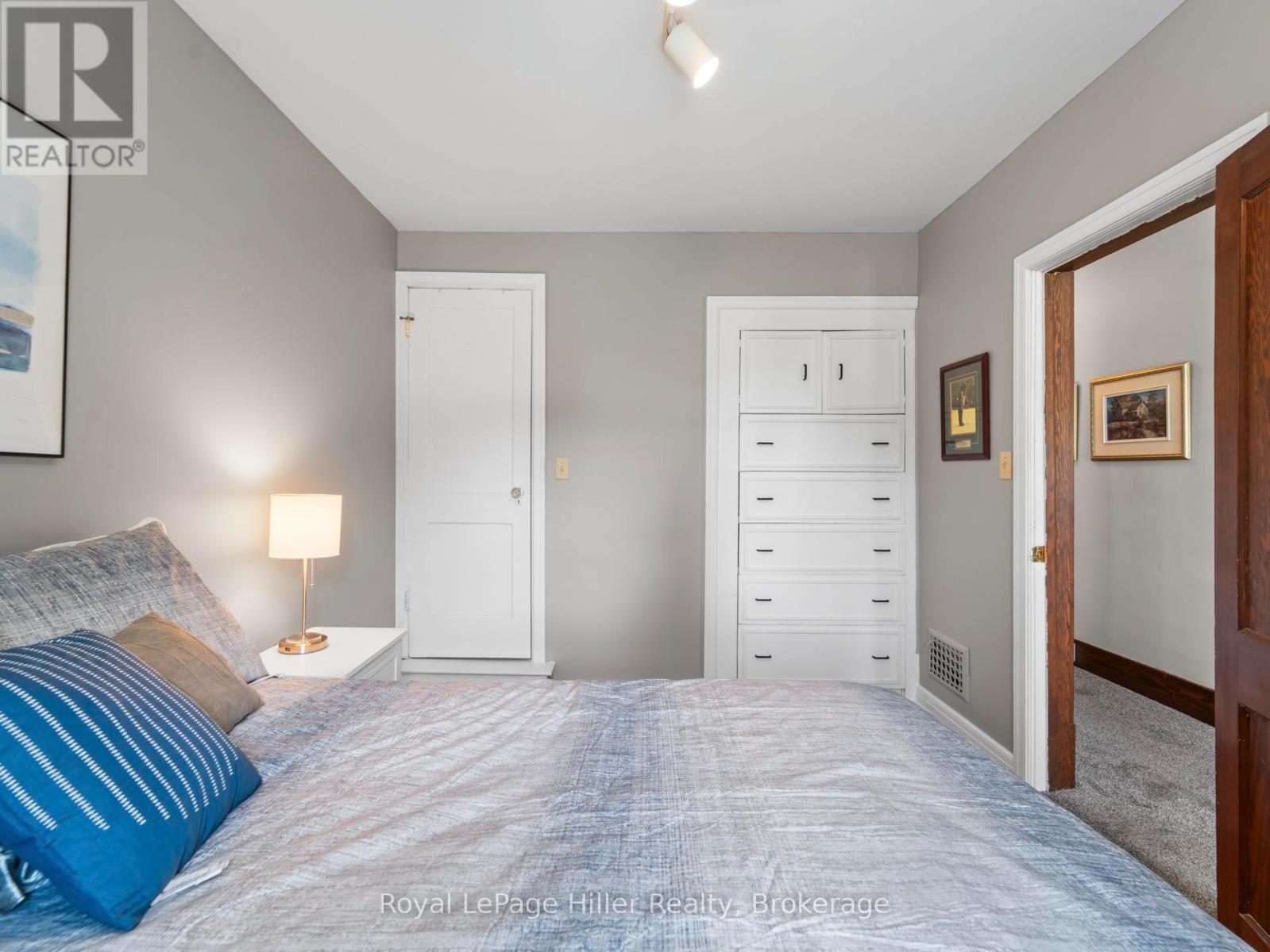 












97 JOHN STREET N

,
Stratford,




Ontario
N5A6K8


