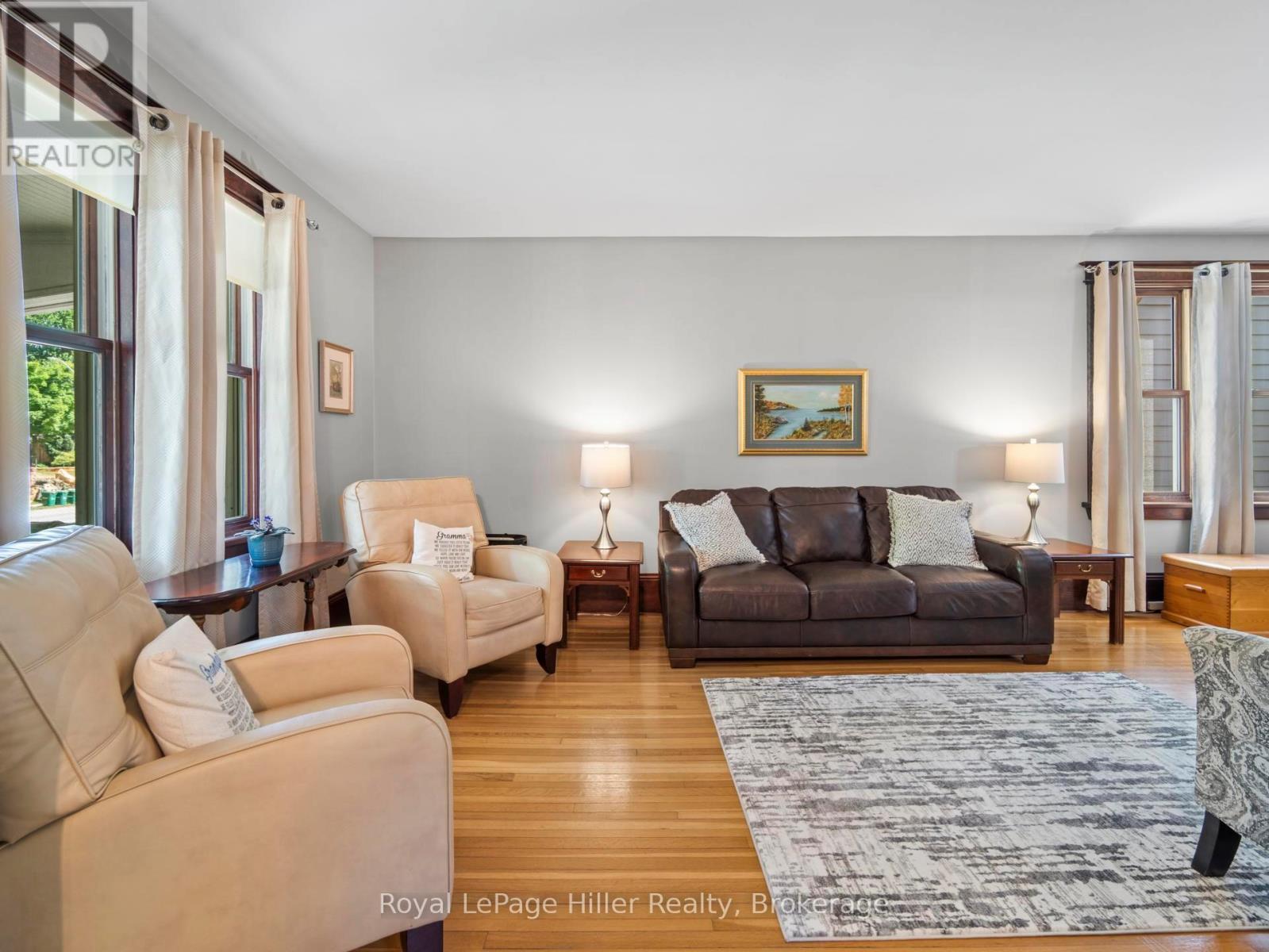 












97 JOHN STREET N

,
Stratford,




Ontario
N5A6K8

