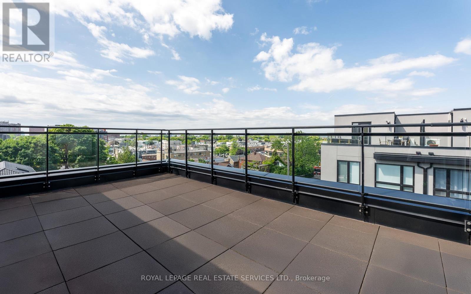 












302 - 1110 BRIAR HILL AVENUE

,
Toronto,




Ontario
M6B0A9

