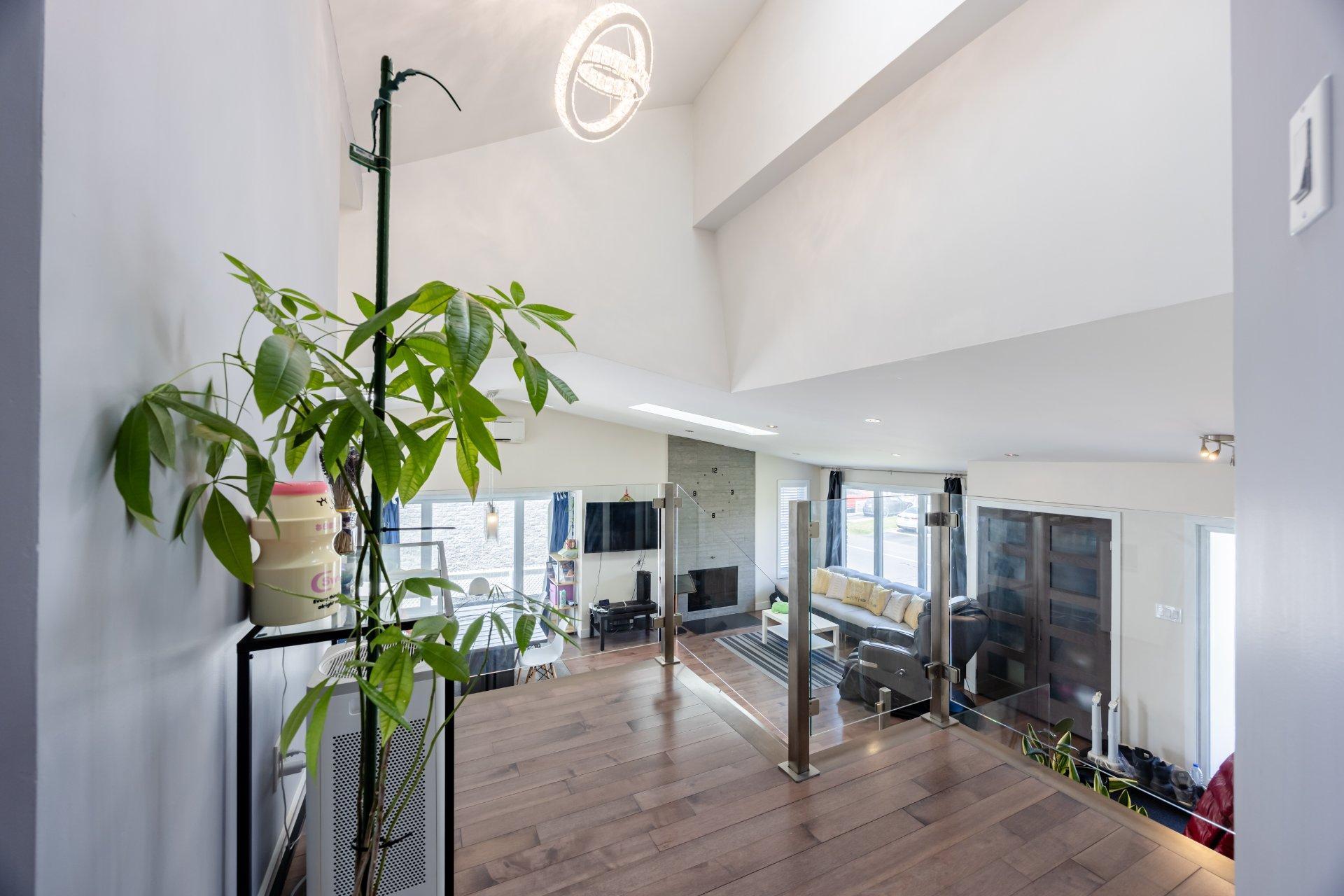 









407


Ch. des Prairies

,
Brossard,




QC
J4X1E5

