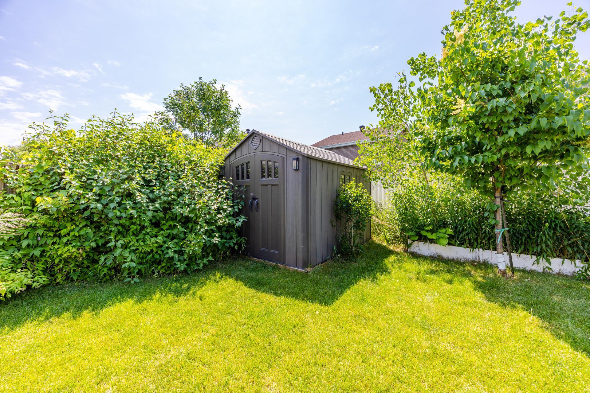 









407


Ch. des Prairies

,
Brossard,




QC
J4X1E5

