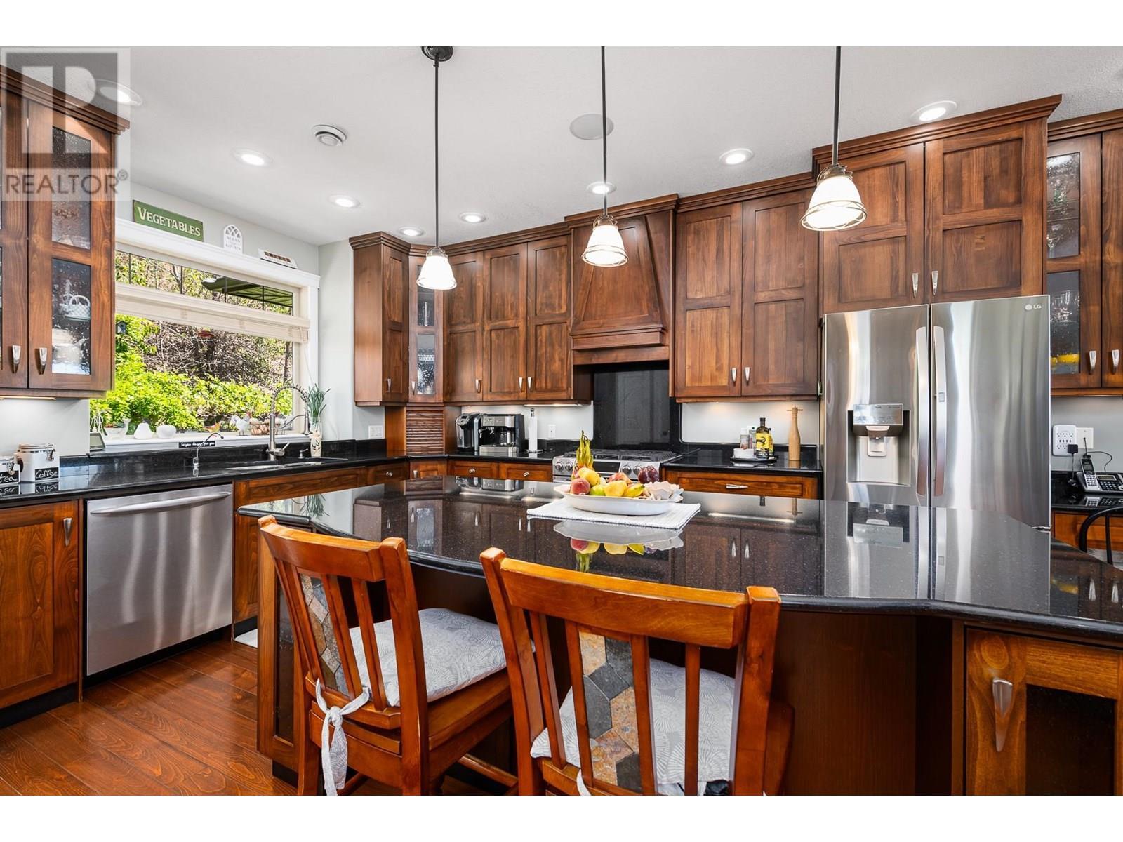 












420 20th Avenue N Unit# 18

,
Creston,




British Columbia
V0B1G5

